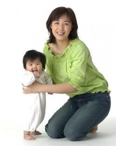菊池桃子が語る「娘の障害」と歩んだ24年間。葛藤を乗り越え、母娘が掴み取った“自立”の現在地