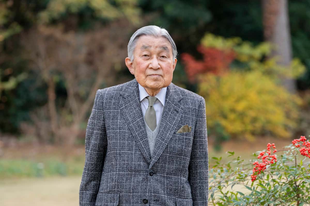上皇陛下の現在のご様子と体調｜仙洞御所での日課と研究の今に迫る