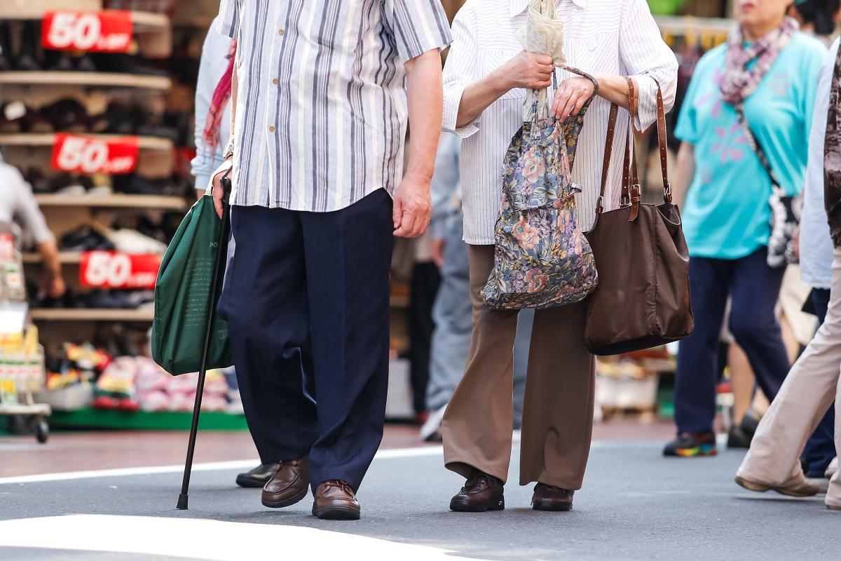 シルバー民主主義に泣く若者の叫び｜手取り減少と世代間格差の真相