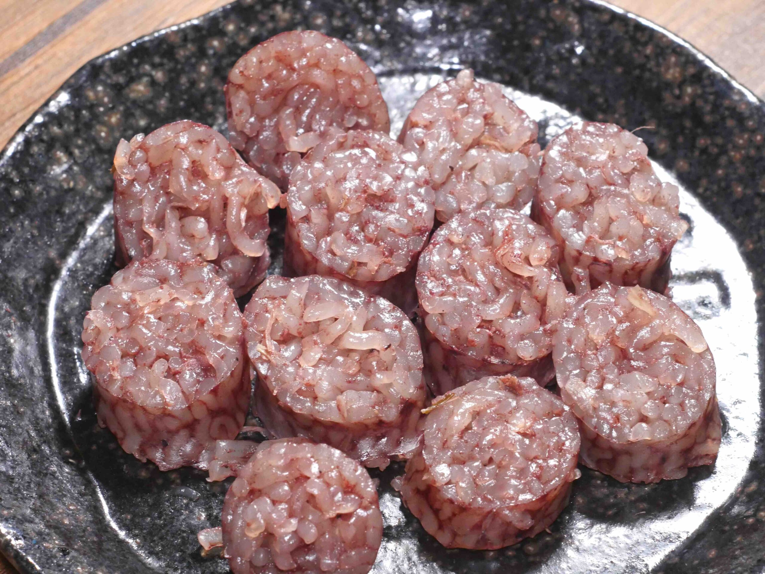 韓国料理スンデとは？豚の血と味の真相・美味しい食べ方徹底解説
