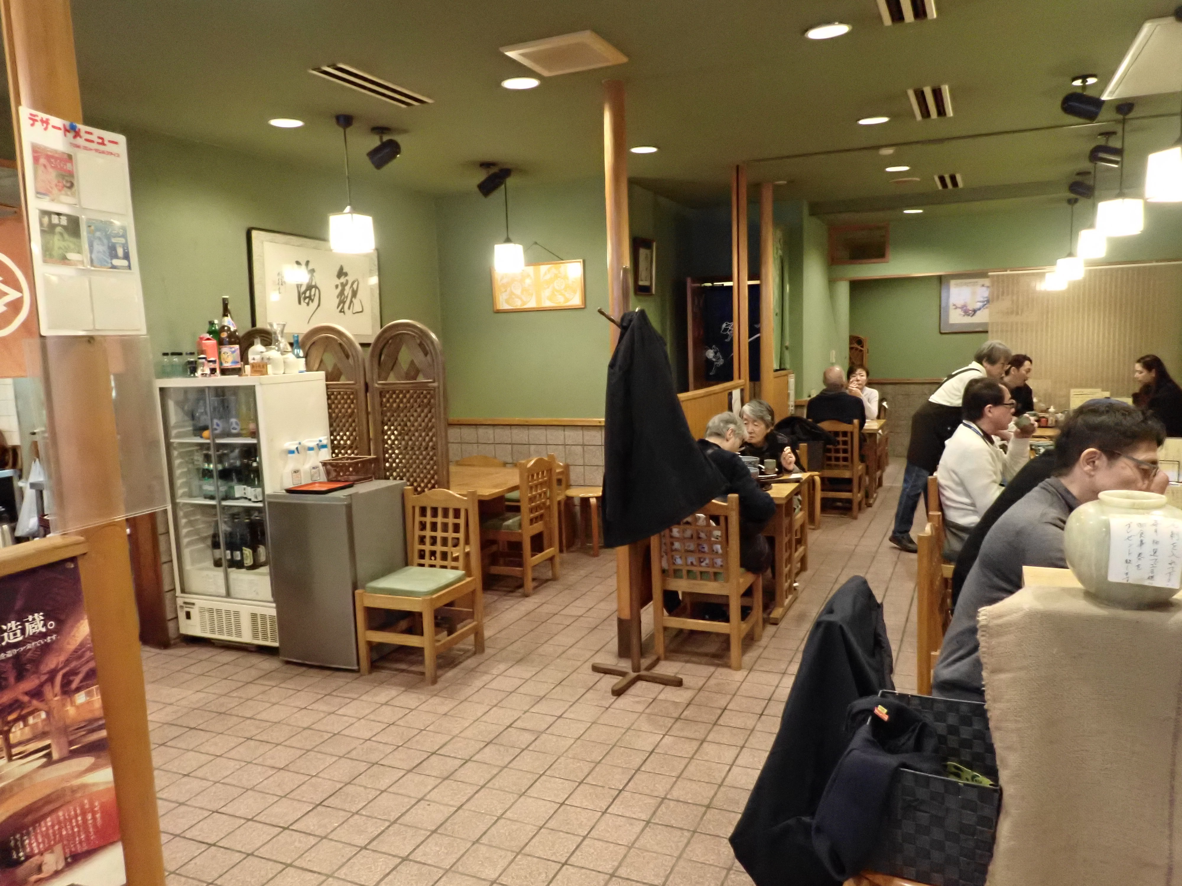 海老民本店の特大エビ天に迫る！名物天丼の評判と混雑回避法