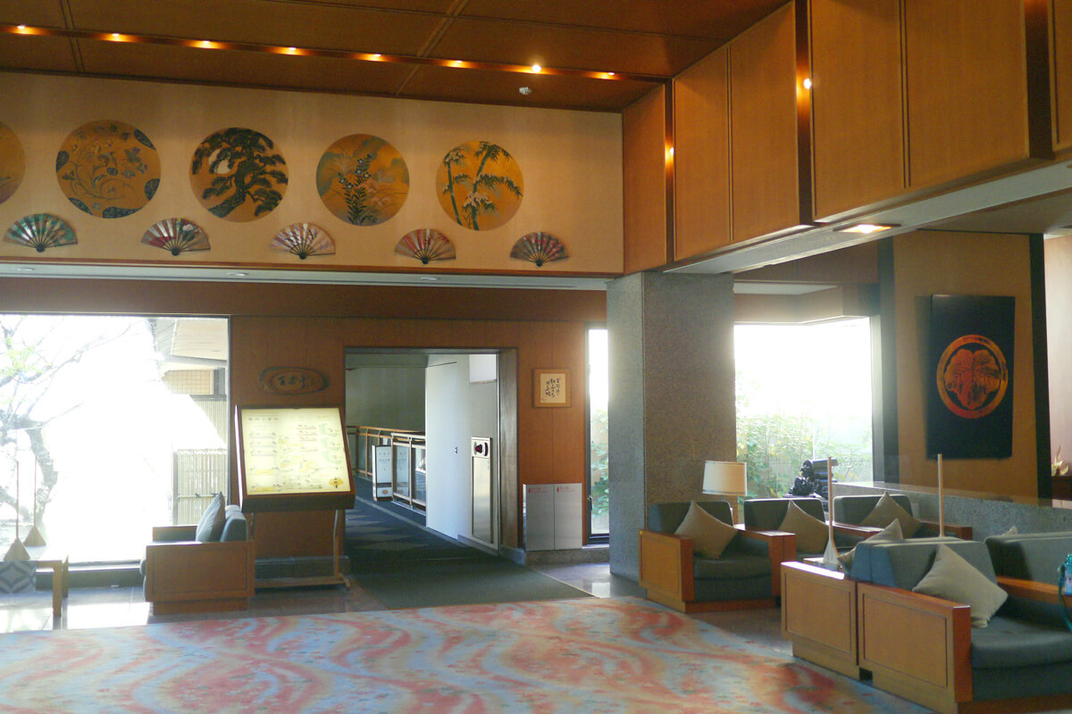 蒲郡の老舗「平野屋」口コミの真相は？名湯と料理の評判を徹底解剖