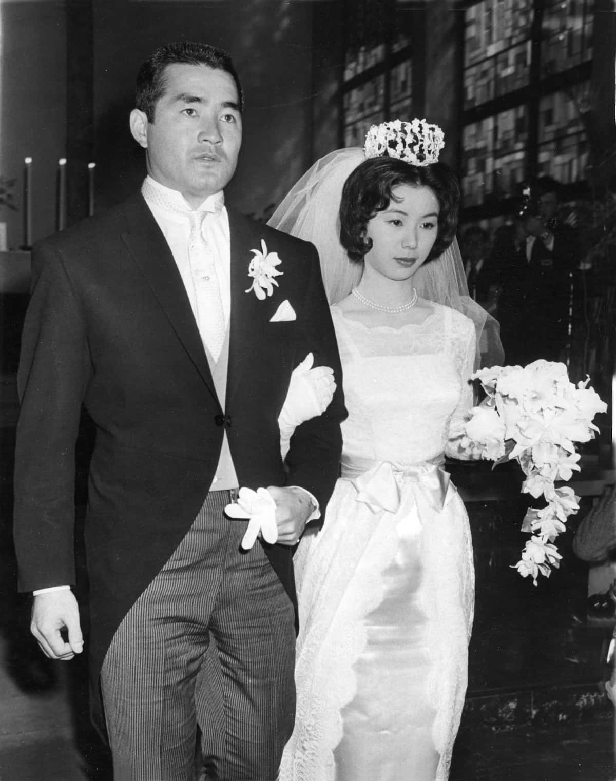 長嶋茂雄の妻・亜希子夫人の生涯と馴れ初めや死因の真相を徹底解説
