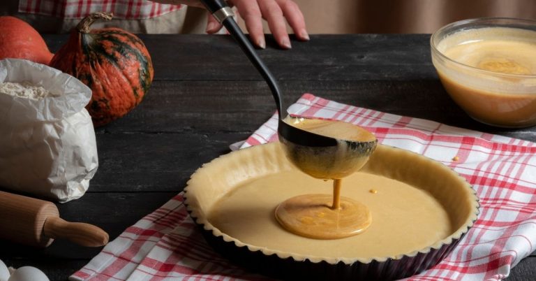 Is Pumpkin Pie Filling Supposed to Be Runny Before Baking
