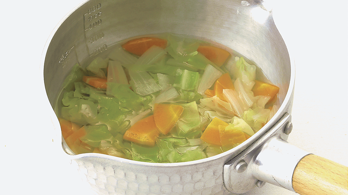 離乳食野菜スープはいつから？劇的に飲む黄金比と冷凍保存の裏技