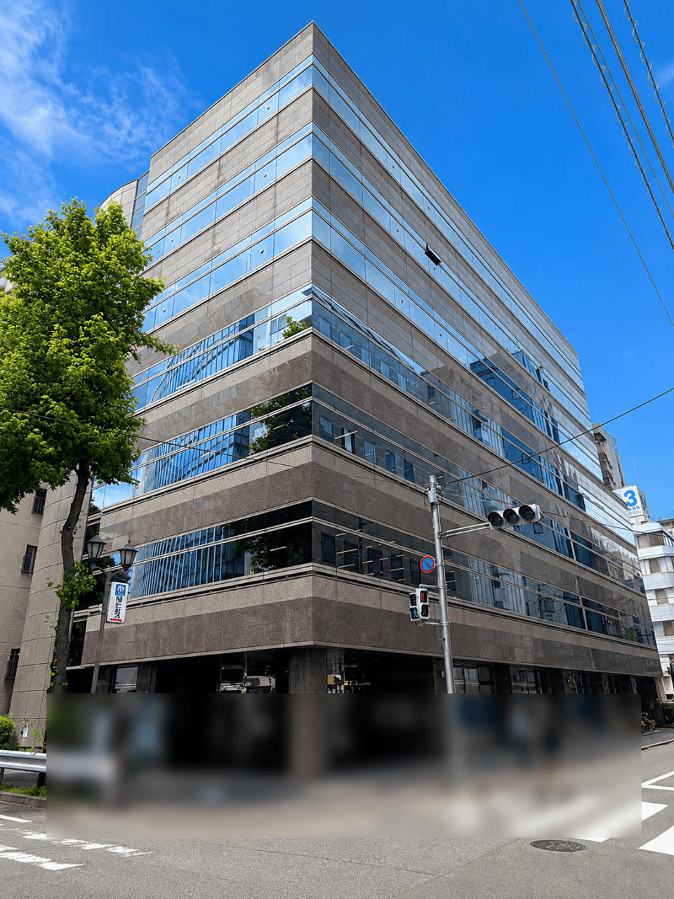 大賀博多駅前ビルの現在に驚きの声？テナント動向と建て替え真相