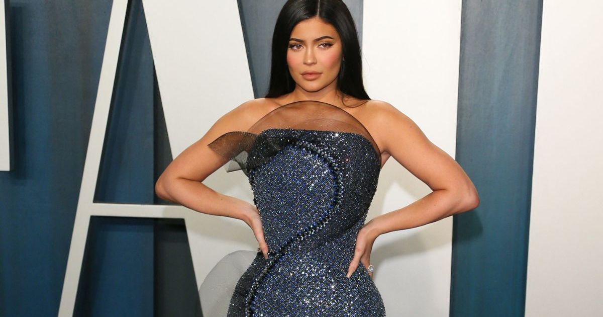Kylie Jenner Flaunts Sideboob in Metal Top for Khy Summer 2026 Campaign