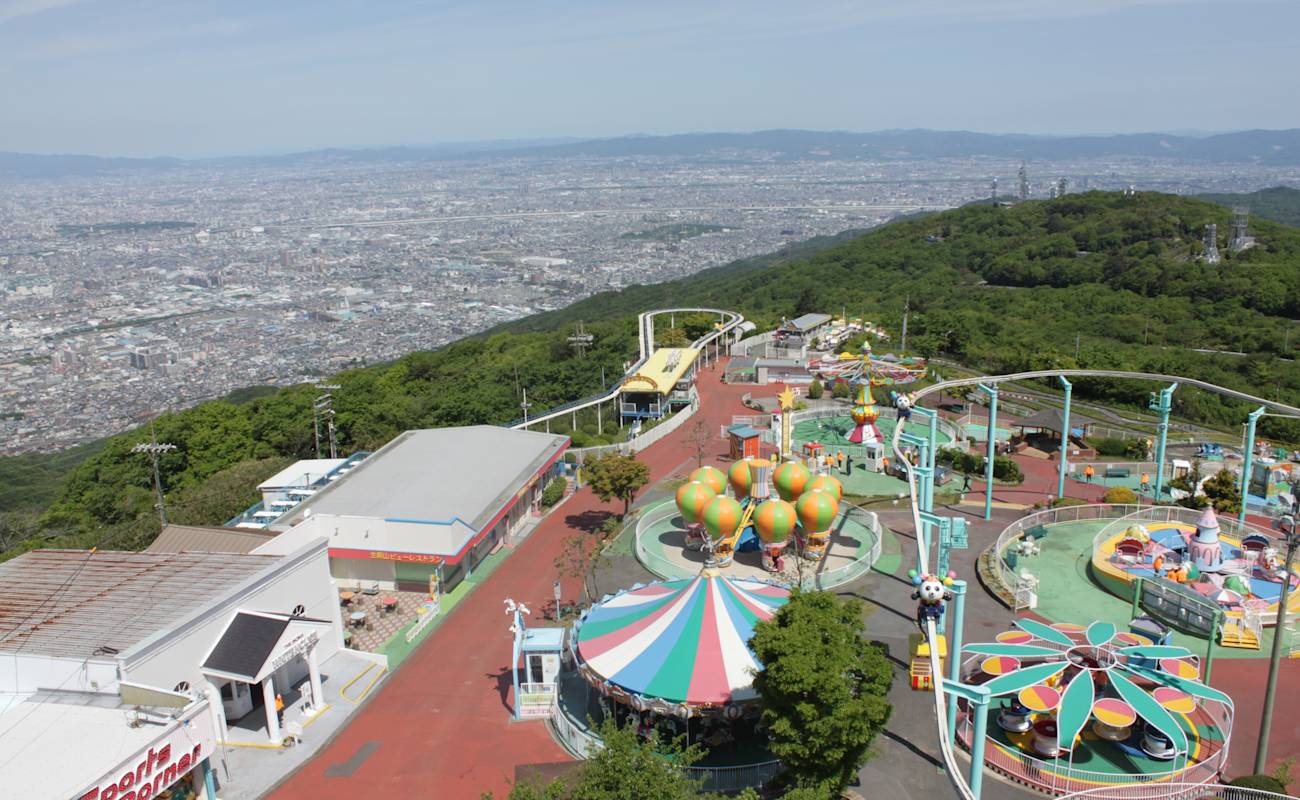 なぜ入園無料？生駒山上遊園地が今大人気の真相と混雑回避法【2026最新】