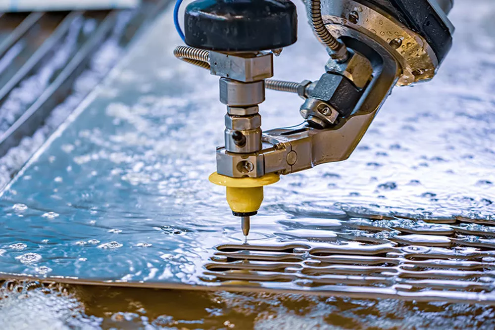 Metal Cutting with Waterjet