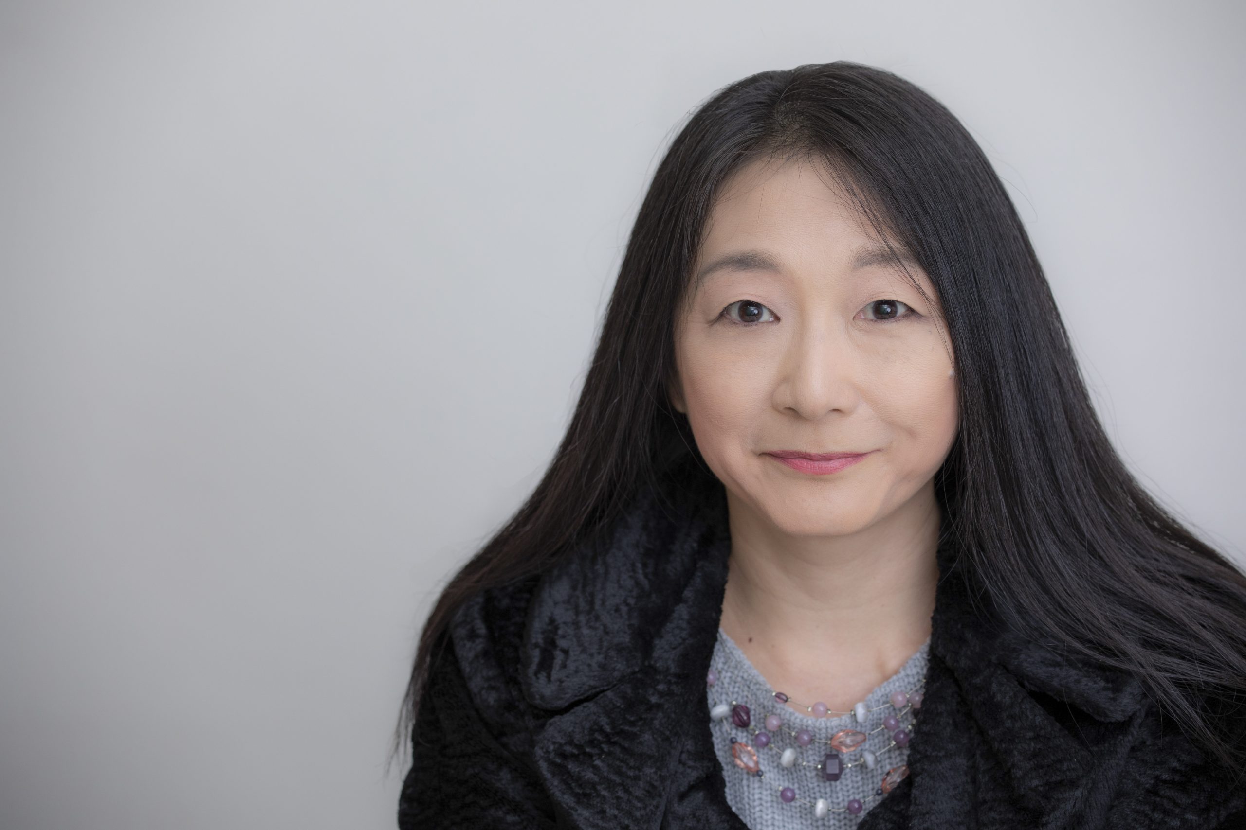 鴻巣友季子の現在と名訳の軌跡｜『嵐が丘』から結婚の真相まで解剖