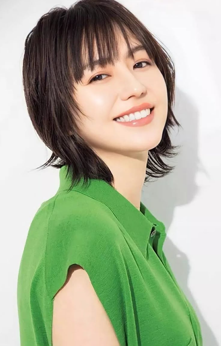 長澤まさみのウルフが大人可愛いと話題！失敗しないオーダーと再現術