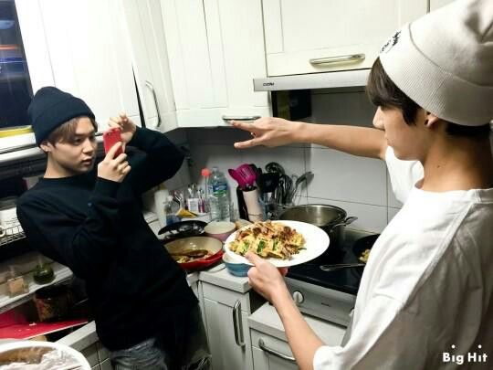 Jungkook Eating Jimin 21 Century Girl