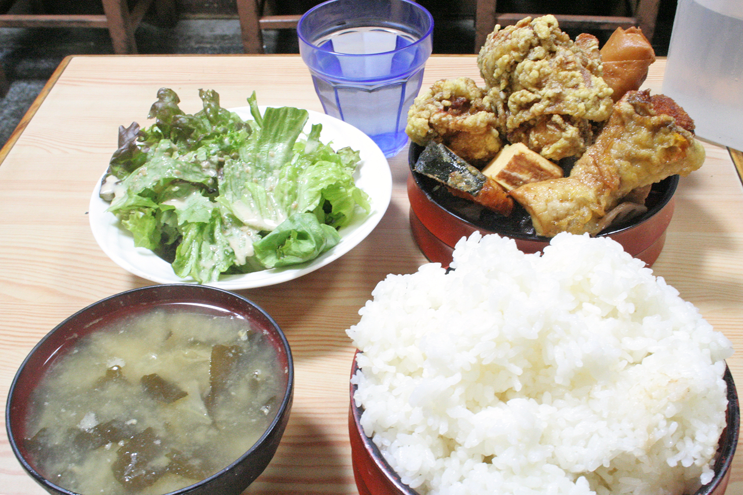 秋葉原デカ盛りの聖地あだちが閉店！過激盛りの真相と店主の現在