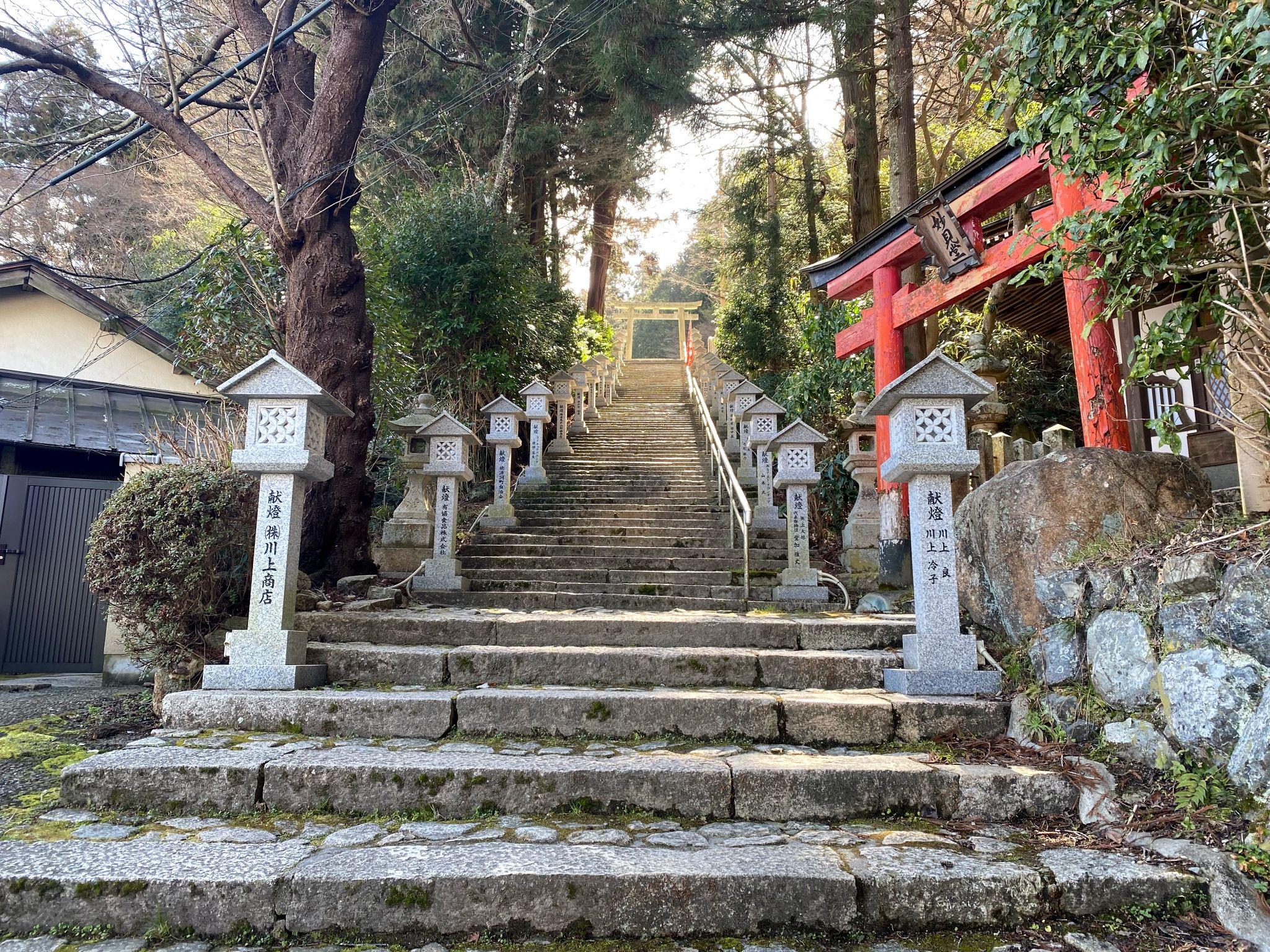 有馬温泉の神社巡り決定版！湯泉神社の強力ご利益と階段ルートの真実