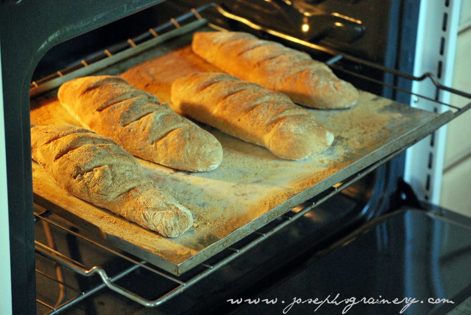 Fresh from the Oven but for How Long Does a Baguette Stay Fresh