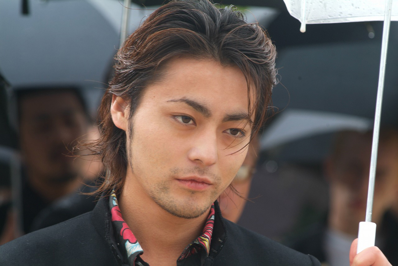 クローズZero山田孝之が放つ伝説の凄み！芹沢多摩雄の魅力と裏側