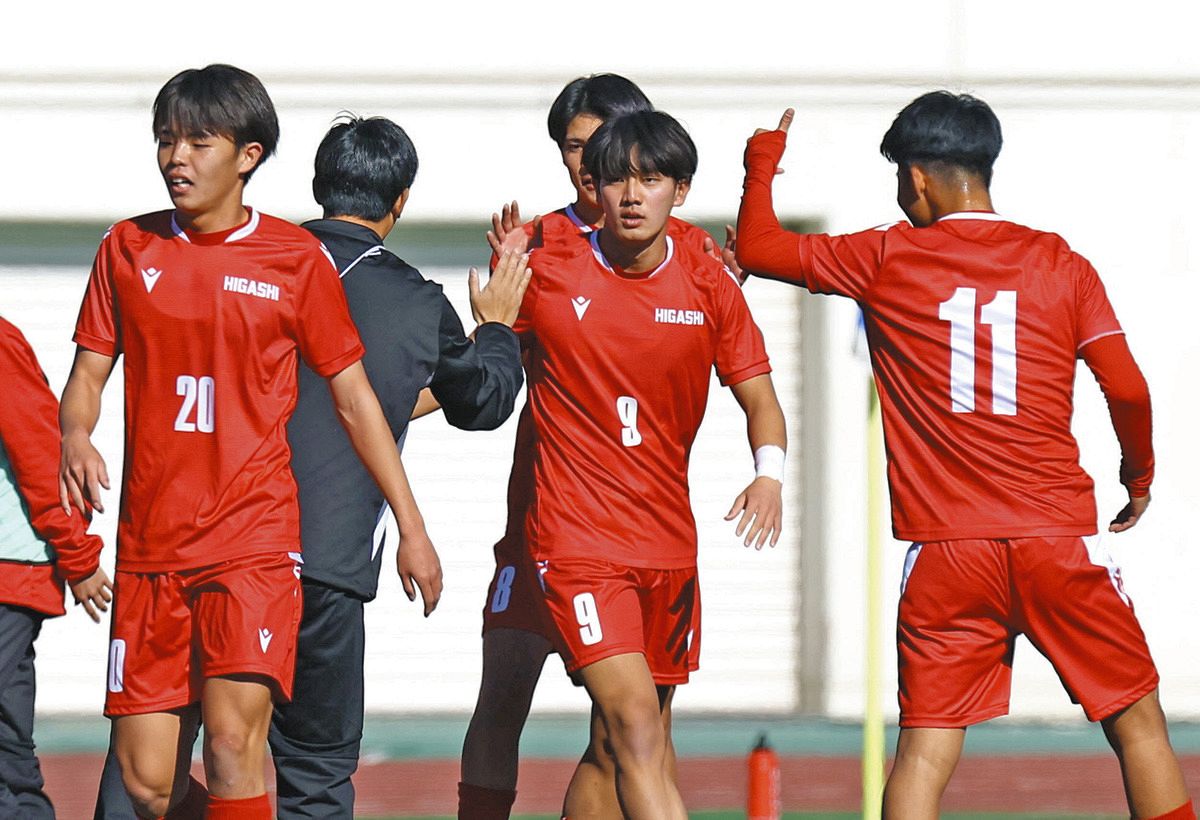 【2026年最新ルポ】「赤い彗星」が仕掛ける戦術革命――東福岡サッカー部が挑む高校サッカーの新たな地平