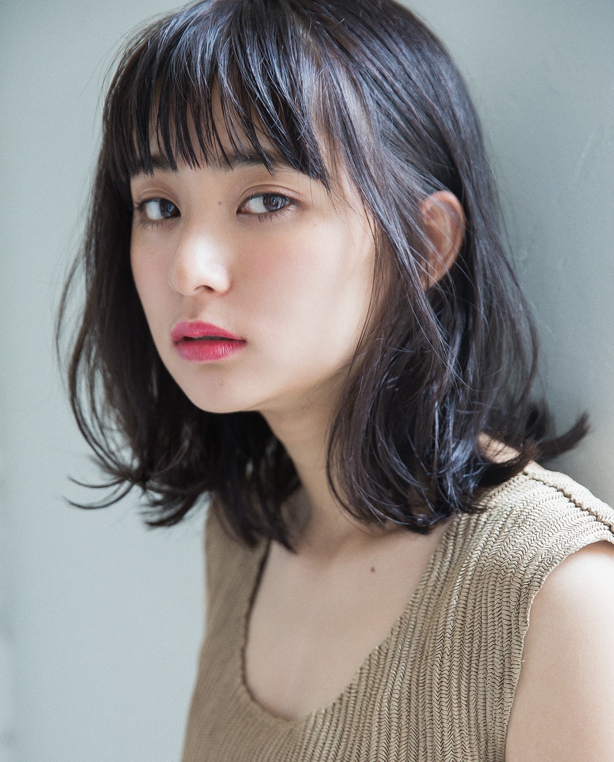 黒髪が似合う人と老け見えの境界線｜美人見えの条件と2026年診断術