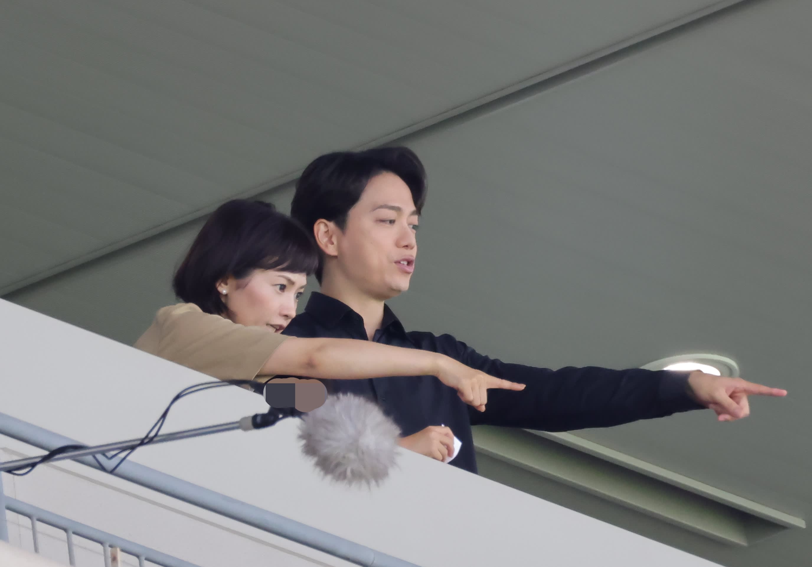 結婚10年を超えた今だから語れる「究極の夫婦像」——安倍なつみと山崎育三郎が静かに育んできた絆の真実