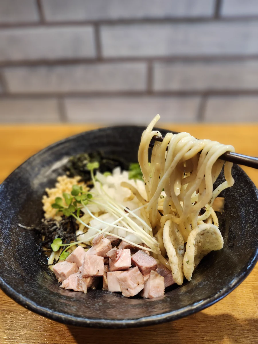 話題沸騰「麺や結」に行列ができる理由と2026年最新実食レビュー