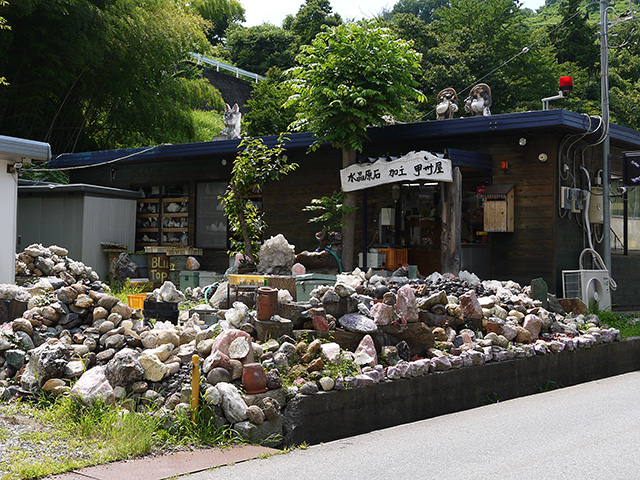 2026年、なぜ「甲州屋」が世界中から熱い視線を浴びているのか？老舗の革新と伝統が織りなす新たな波