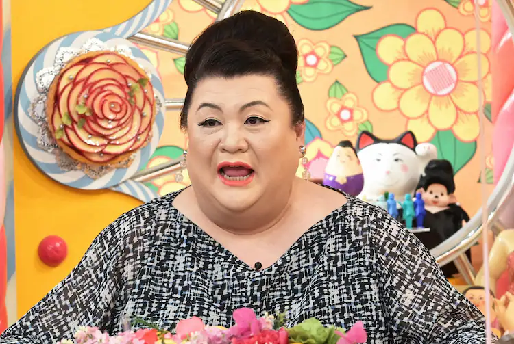 マツコは結婚してる？旦那の噂の真相と独身を貫く理由・最新結婚観