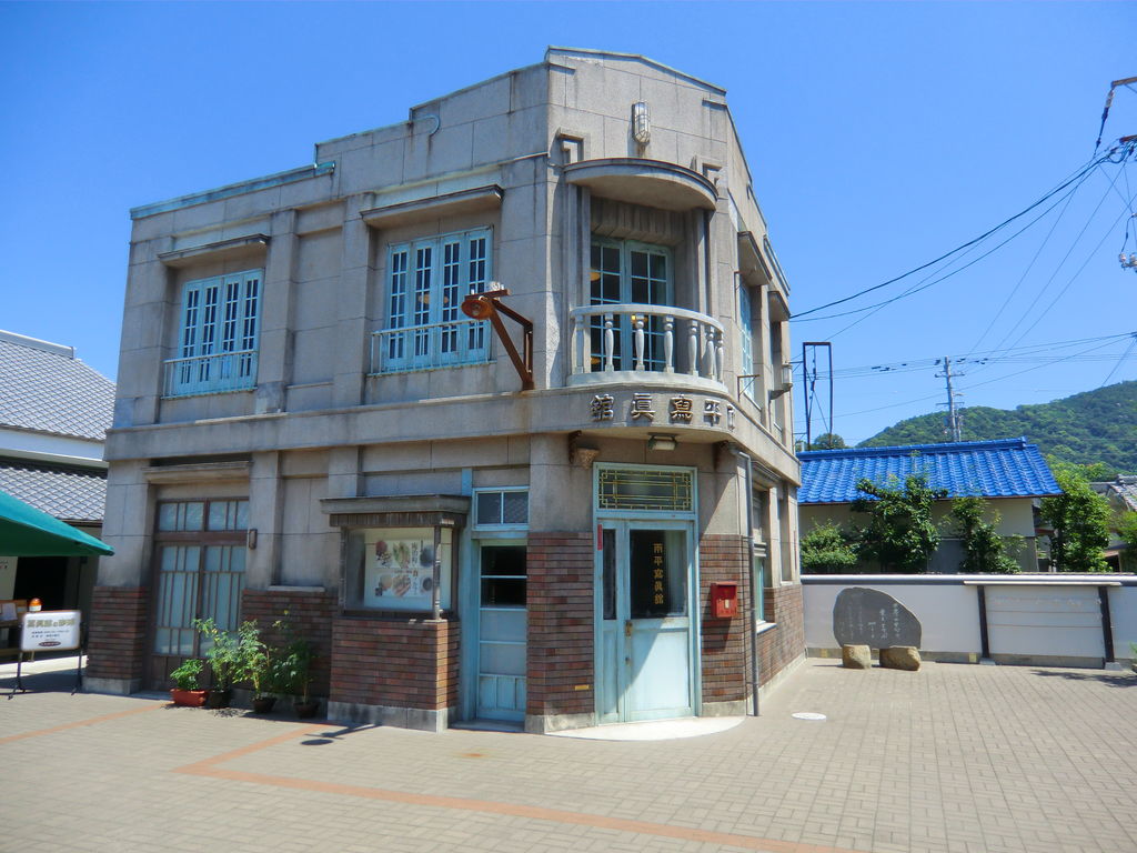 高松市庵治町が今熱い！絶景カフェやセカチュー聖地と庵治石の魅力