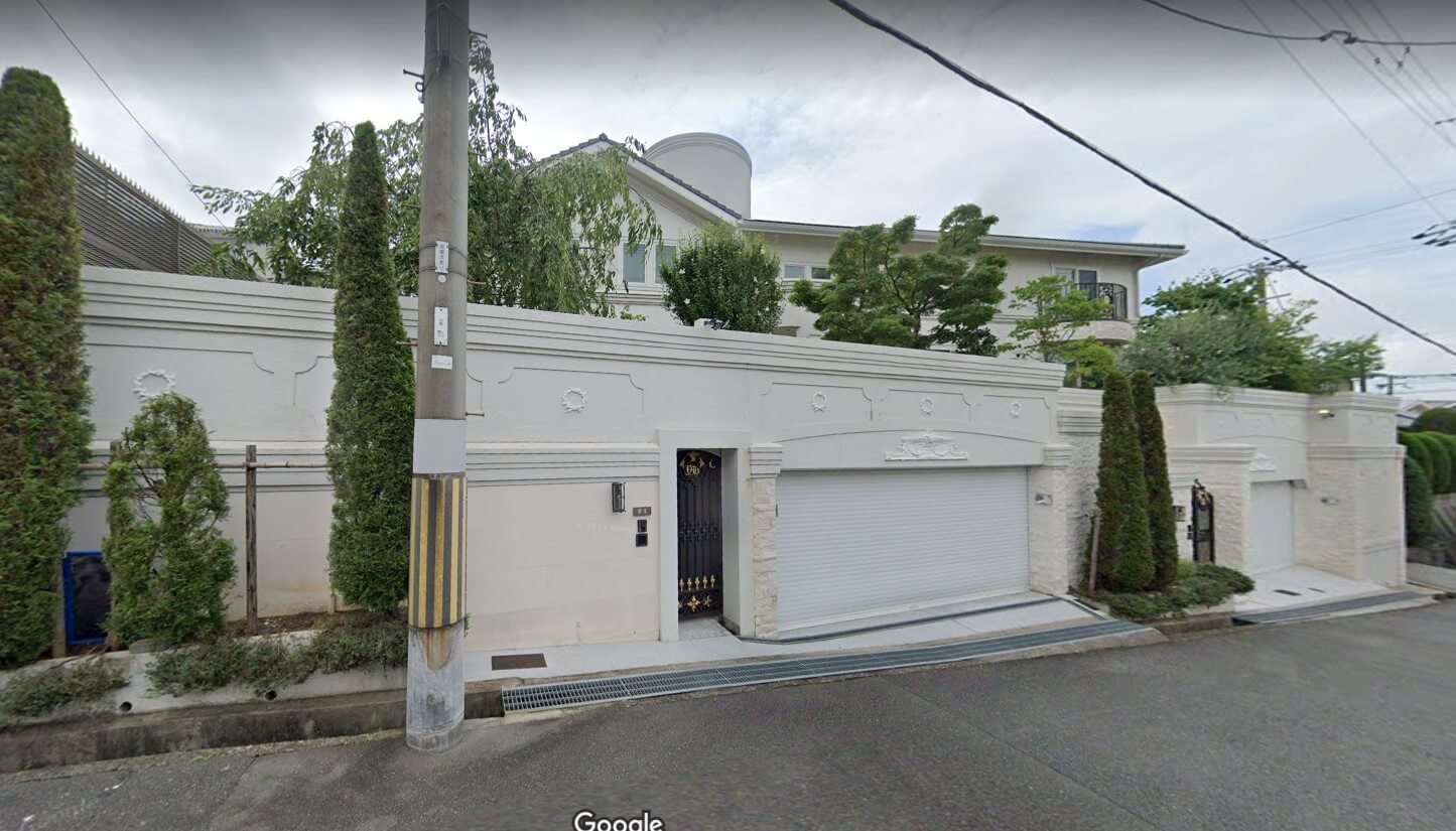 堤真一の自宅は世田谷の豪邸？16歳年下妻との私生活や目撃談の真相を徹底解説
