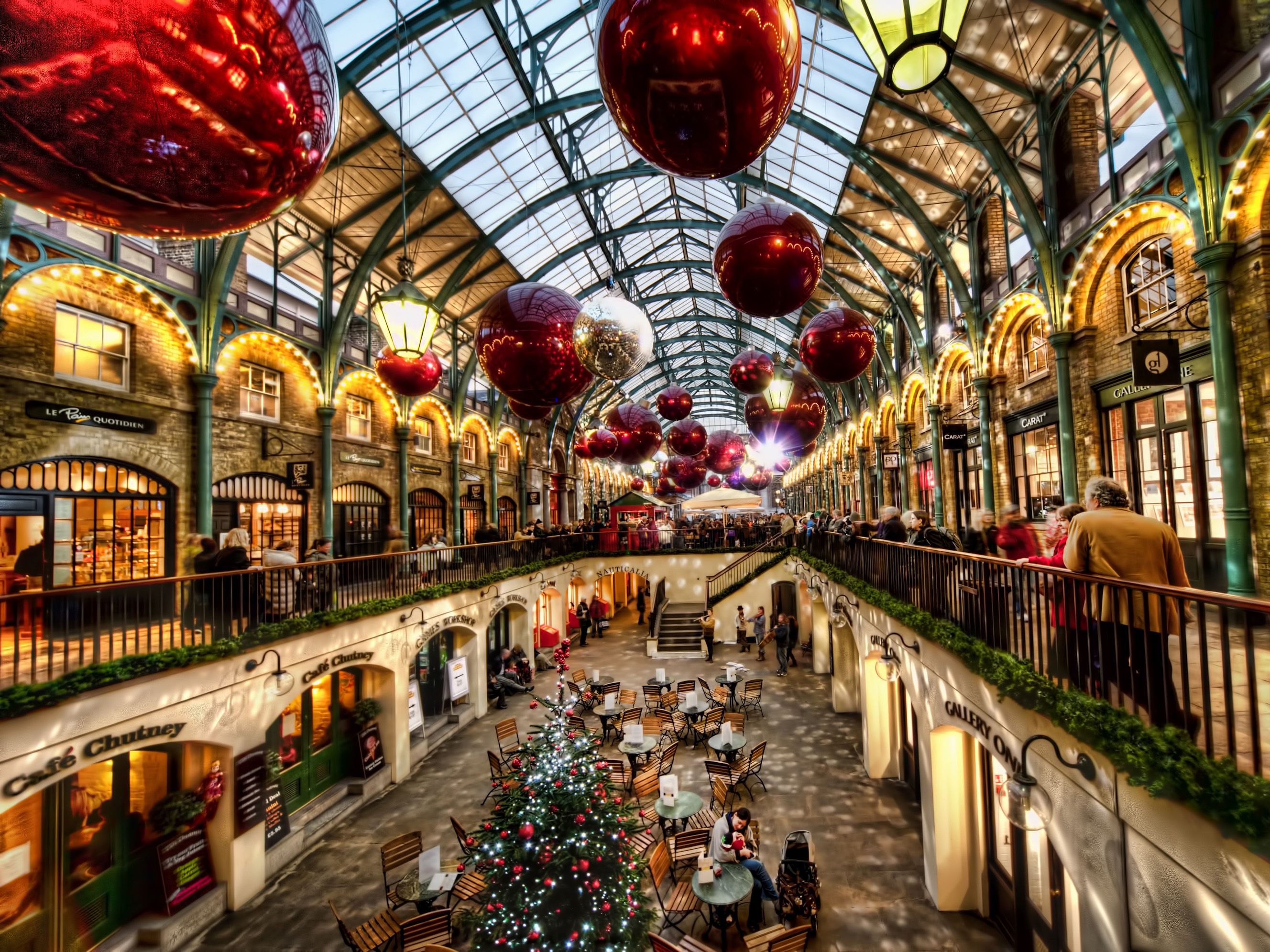 Covent Garden Christmas Market London Uk
