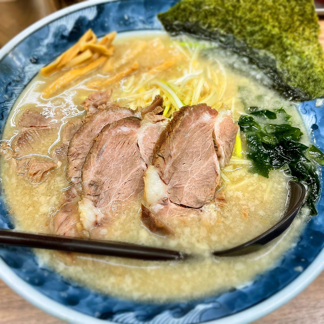 らーめん正直もん松戸の真価！ネギラーメンの魅力と最新営業実態