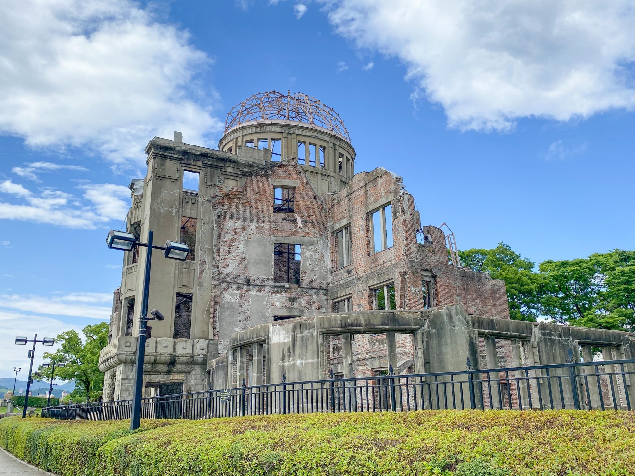 広島原爆ドームはなぜ残った？奇跡の真相と2026年最新保存事情