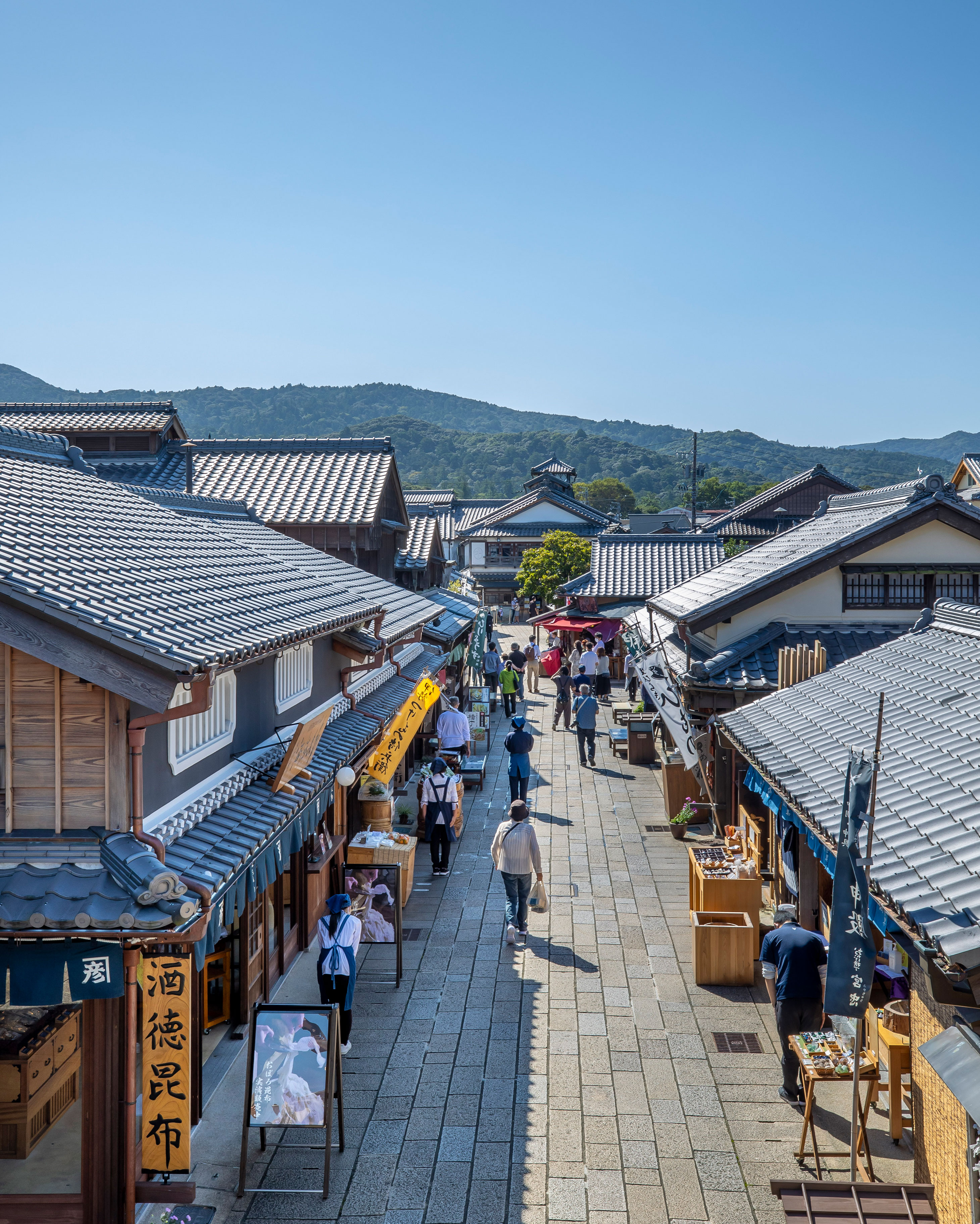 伊勢神宮おかげ横丁の必食グルメと混雑回避術【2026年最新】
