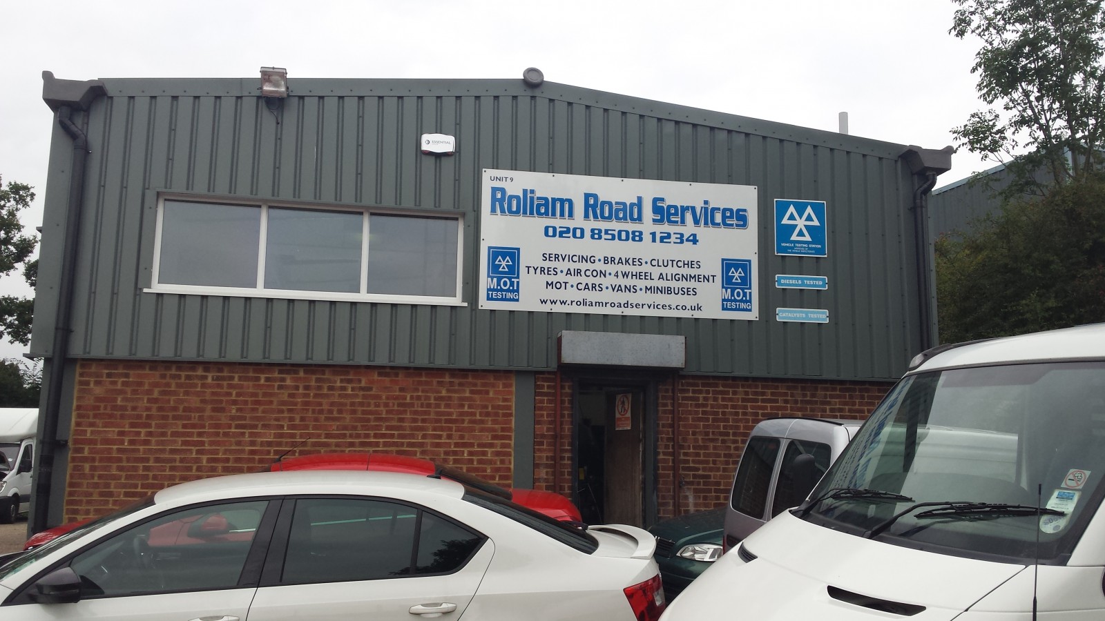 Mot Garage Loughton Roliam Road Services Ltd