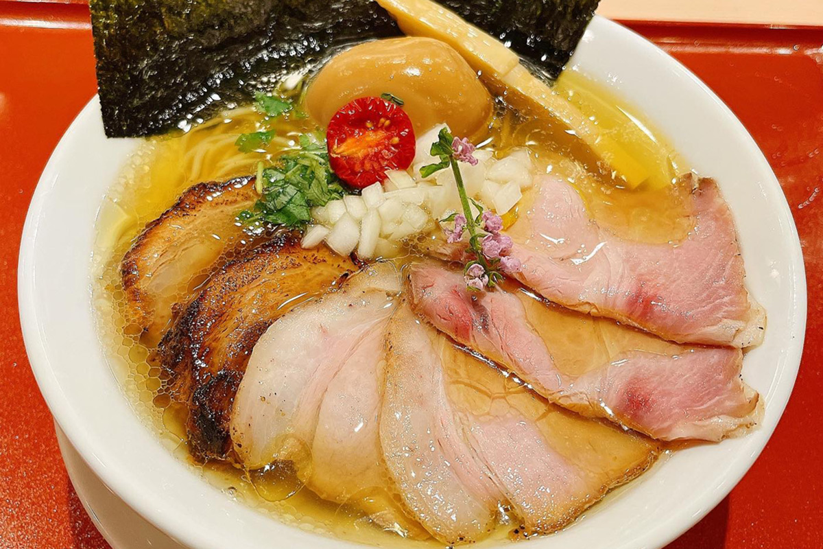 【2026年最新激戦区ルポ】梅田のラーメン界に異変？行列必至の名店から隠れ家進化系まで深夜の舌を揺さぶる至極の一杯