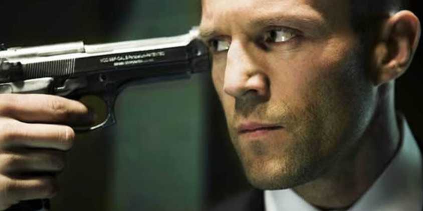 「Gun to Head」の本当の意味とは？究極の選択を表す英語の真相