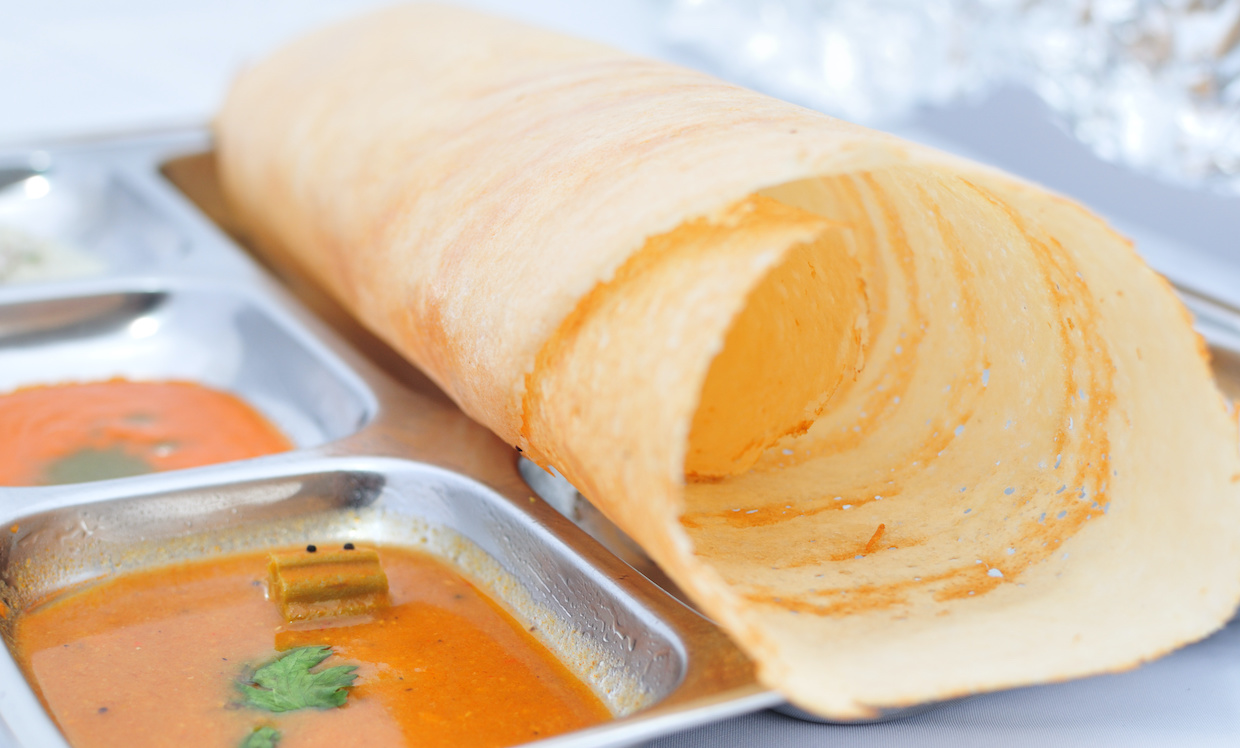 南インドの伝統食ドーサとは？ナンとの違いや魅力を徹底解説