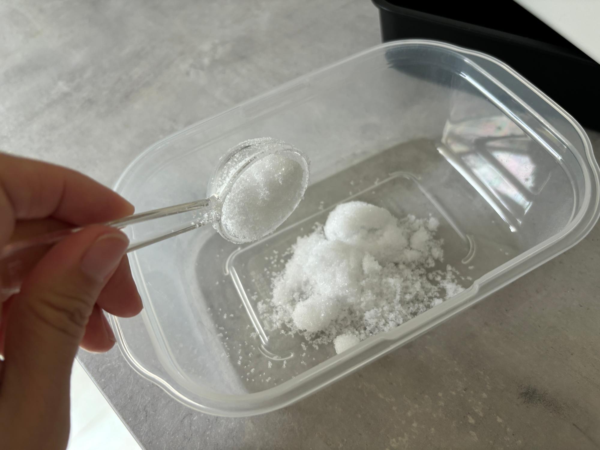 タッパーの頑固な匂い取り決定版！家にあるアレで激変する消臭裏技