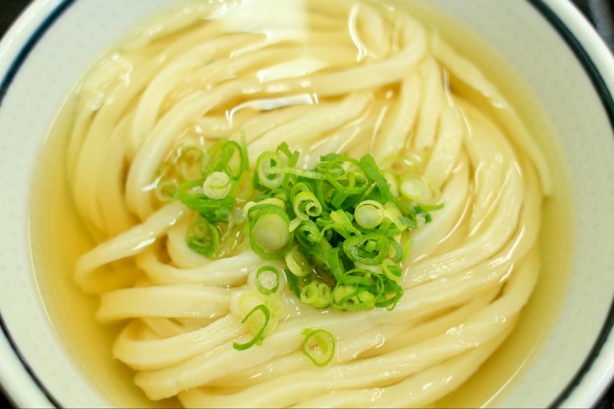 高松市うどん名店2026決定版！地元民絶賛の穴場から早朝巡りまで徹底調査