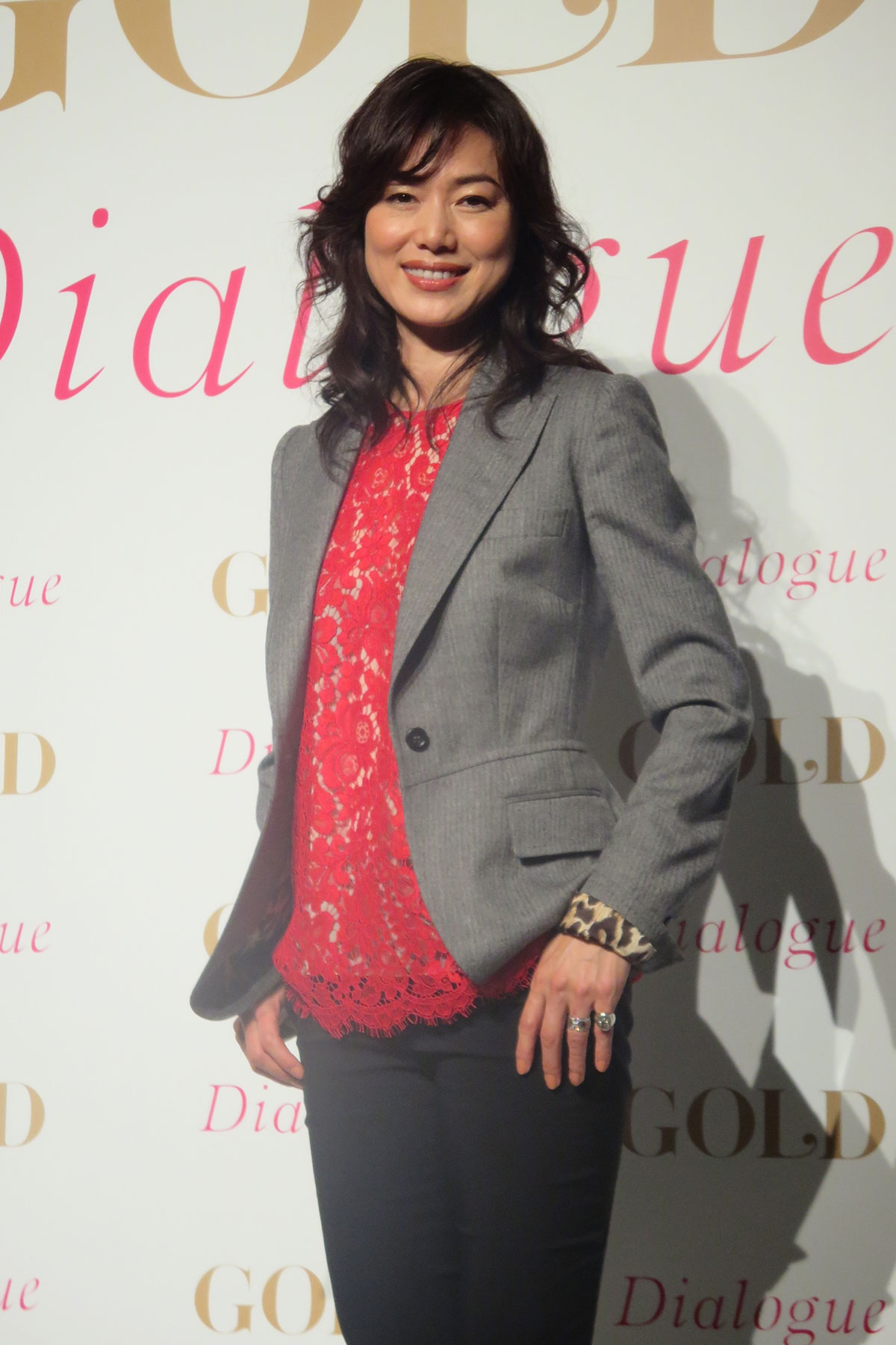 今井美樹と布袋寅泰の略奪婚劇の真相｜親友の涙と2026年現在の夫婦仲
