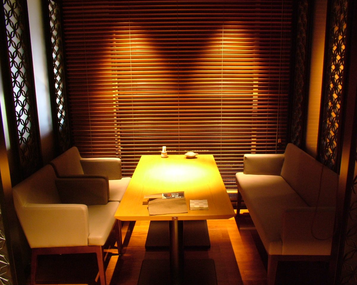 南浦和の個室居酒屋「彩蔵」人気の理由｜絶品メニューと予約の真相解明