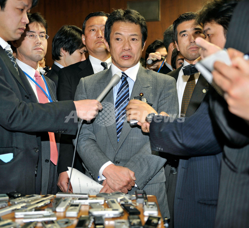 泥酔会見の真相と知られざる裏側｜ローマG7の悲劇と現在の再評価に迫る