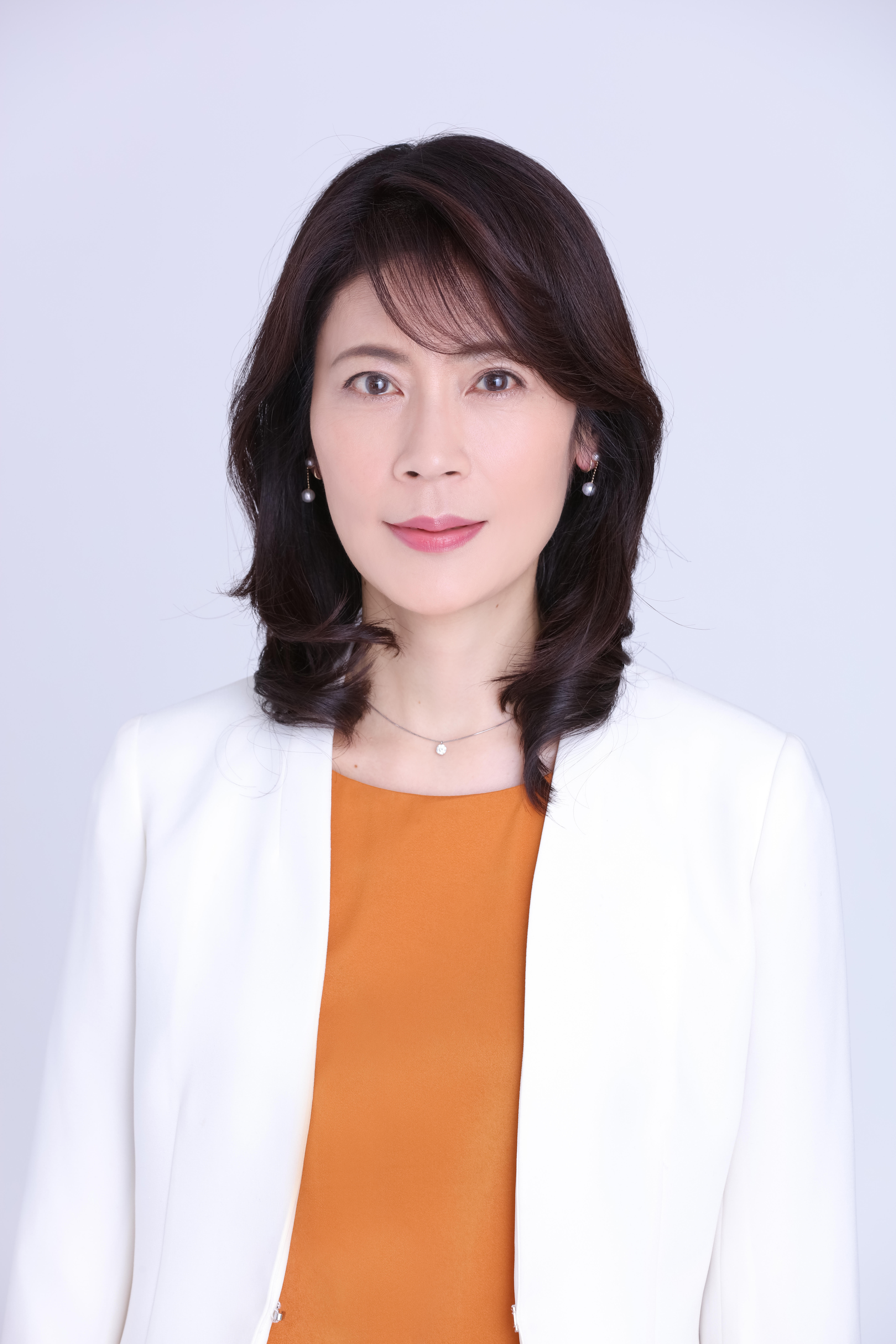 岩田明子の現在とNhk退職理由｜安倍元首相との絆・年収や結婚の真相