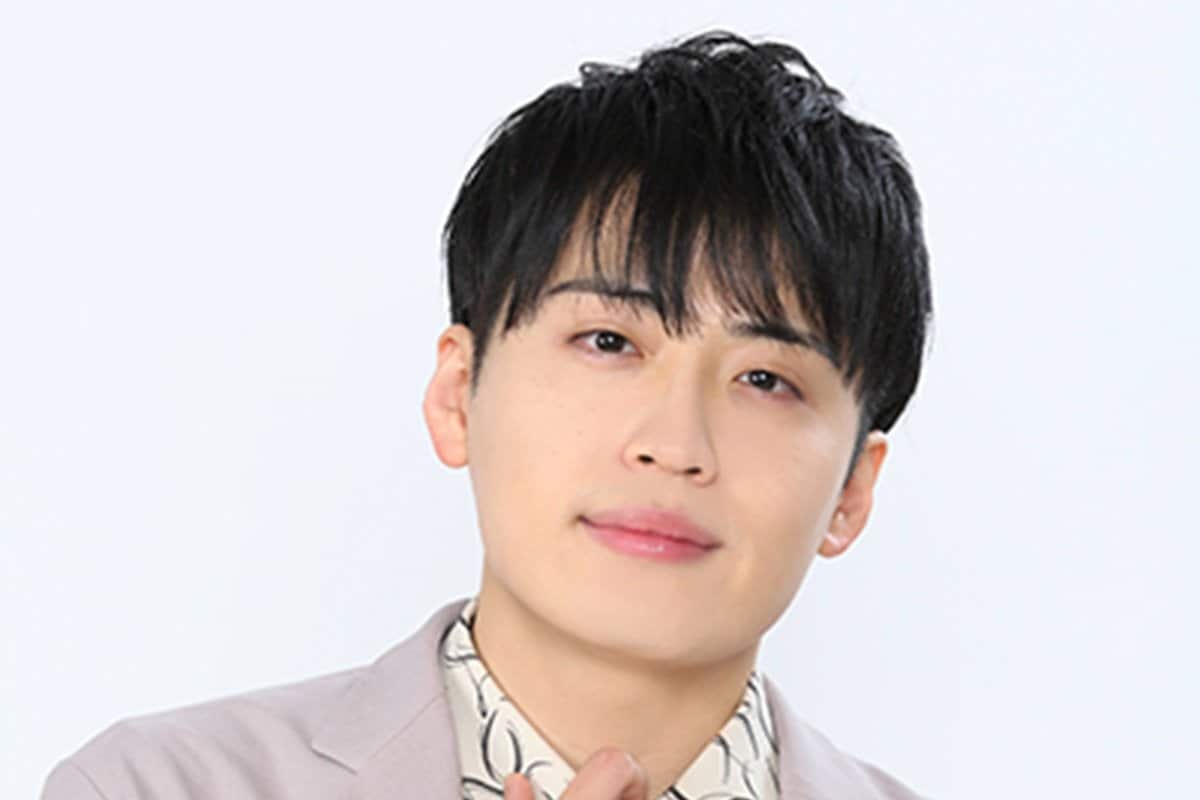 笑いとビジュアルの頂点へ！いま劇場と配信を沸かす男たちの素顔
