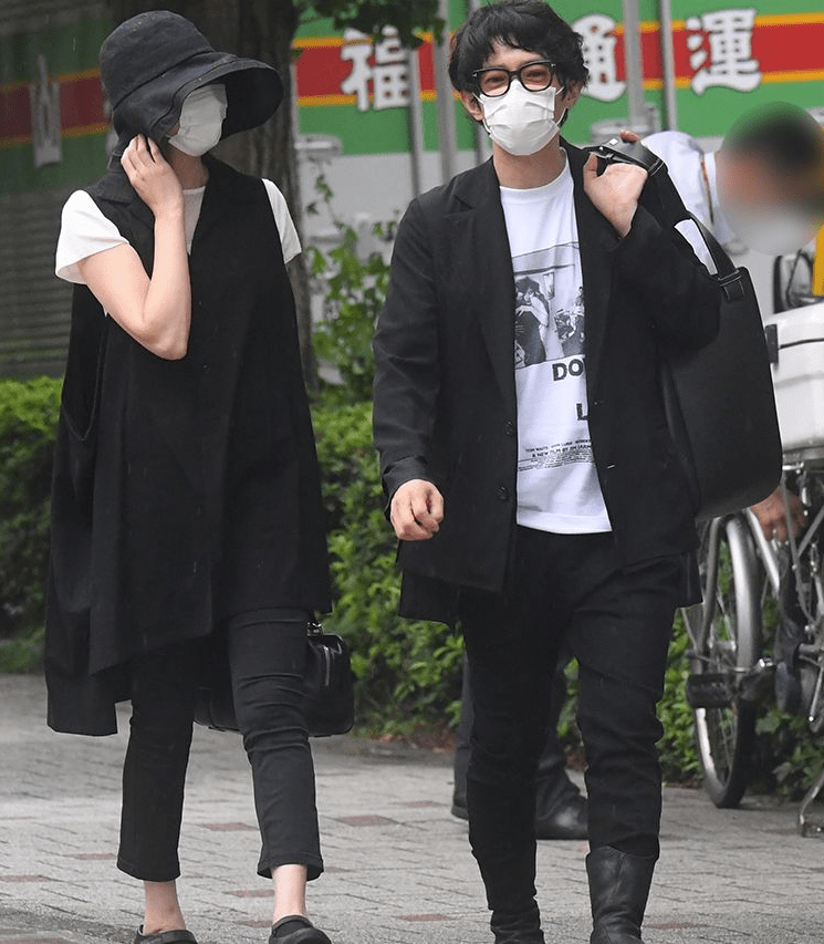 津田健次郎の結婚相手とは？公表までの葛藤と「家族を守り抜いた」誠実な素顔【2026年最新解説】