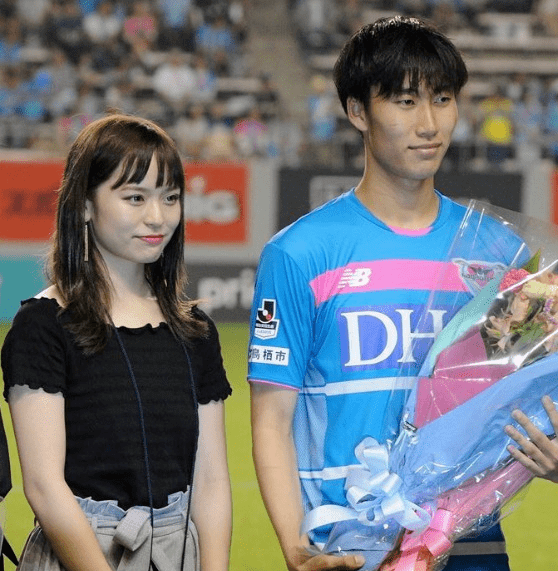 鎌田大地の嫁はどんな人？美人妻との馴れ初めや子供の現在まで徹底解剖