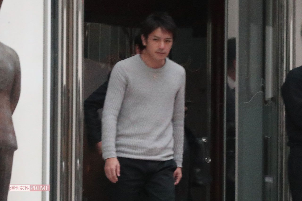 滝沢秀明の現在｜Tobe社長としての年収や結婚の噂・新展開を徹底追跡