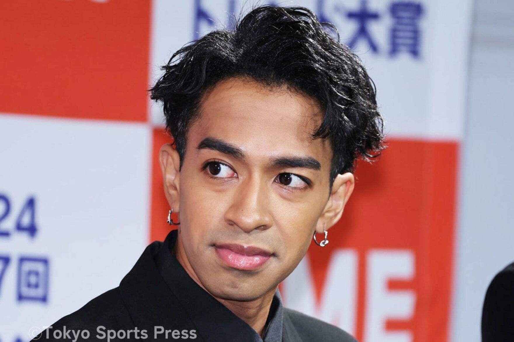 【2026年最新】草間リチャード敬太のビジュアル覚醒！ライブ熱狂ショットから奇跡のギャップカットまで徹底解剖