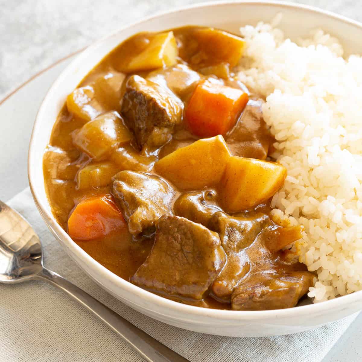 カレーの人参が硬い原因は？煮込み失敗を防ぐ裏技と超速時短テク