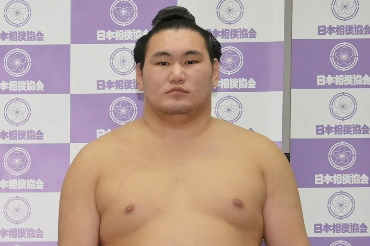 土俵を揺るがす異国の覇者たち！角界再編と新星が拓く大相撲の未来