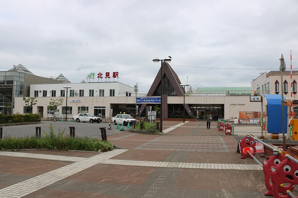 オホーツクの鉄路に挑む新時代——2026年、北見駅が魅せる地域再編の熱気と「焼き肉文化」の進化形